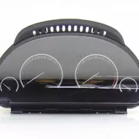 bmw-f10-nopeusmittari