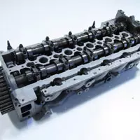 volvo-v70-2-4-d5-sylinterikansi